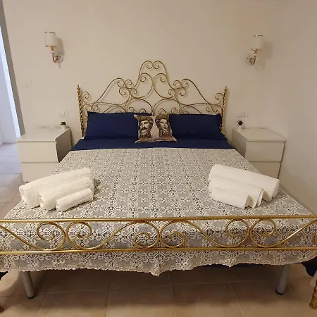 Vincenzina House *